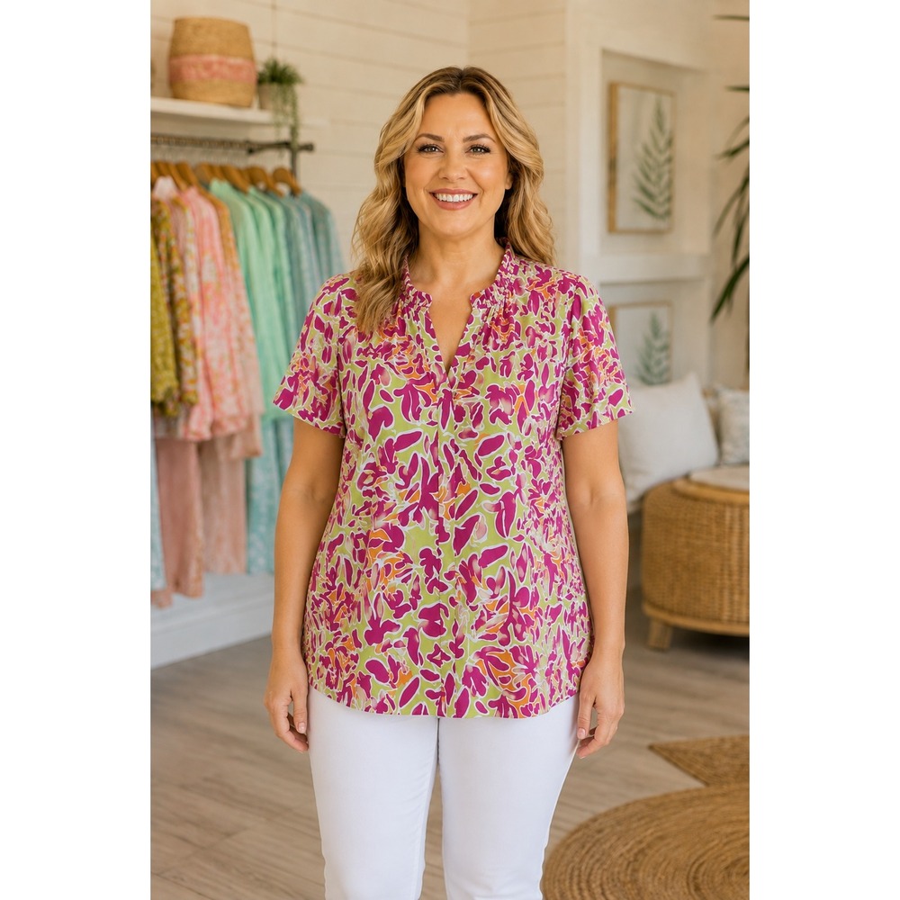 NWT Southern Stitch 3XL Fuchsia Green Palm Print Ruffle Neck Top Bright Blouse